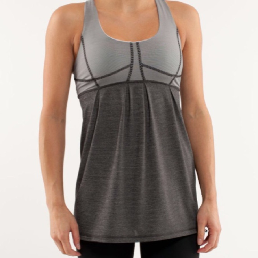 Lululemon Run your heart out Tank sz 12